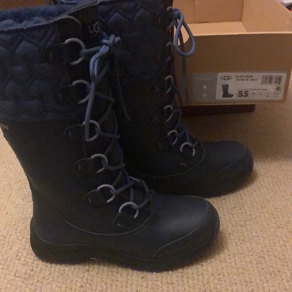 Ugg atlason boots - Picture 2 of 4